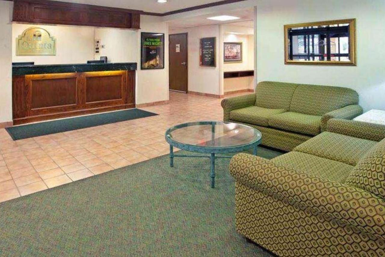 Norwood Inn & Suites Indianapolis East Post Drive ภายนอก รูปภาพ