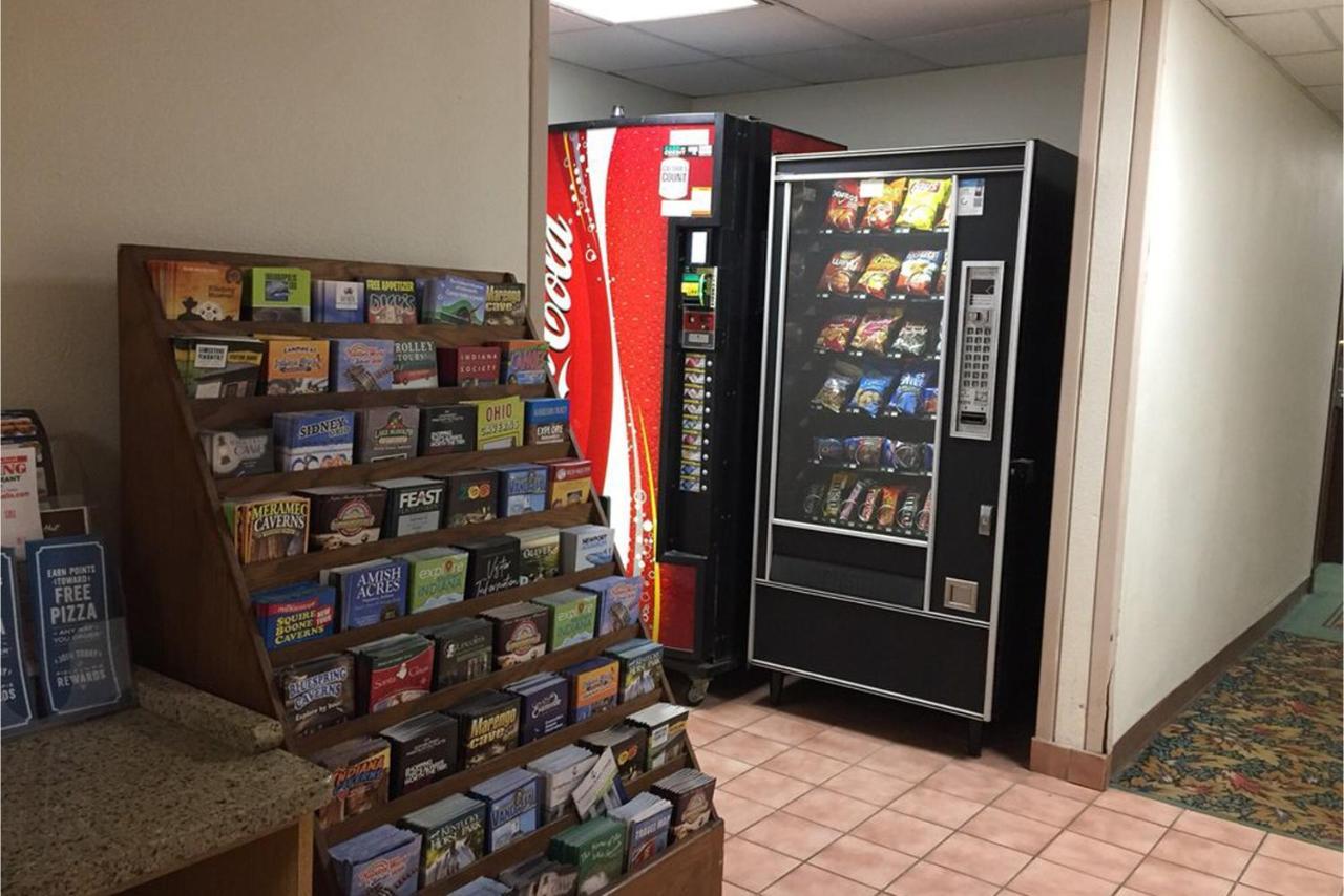 Norwood Inn & Suites Indianapolis East Post Drive ภายนอก รูปภาพ